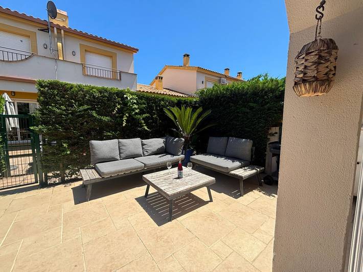 Casa rural para 6 personas, con Balcón además de Terraza y Piscina en Torroella de Montgrí - 3