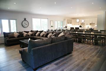 Cottage for 10 People in Muskoka, Lake Huron ON, Photo 1