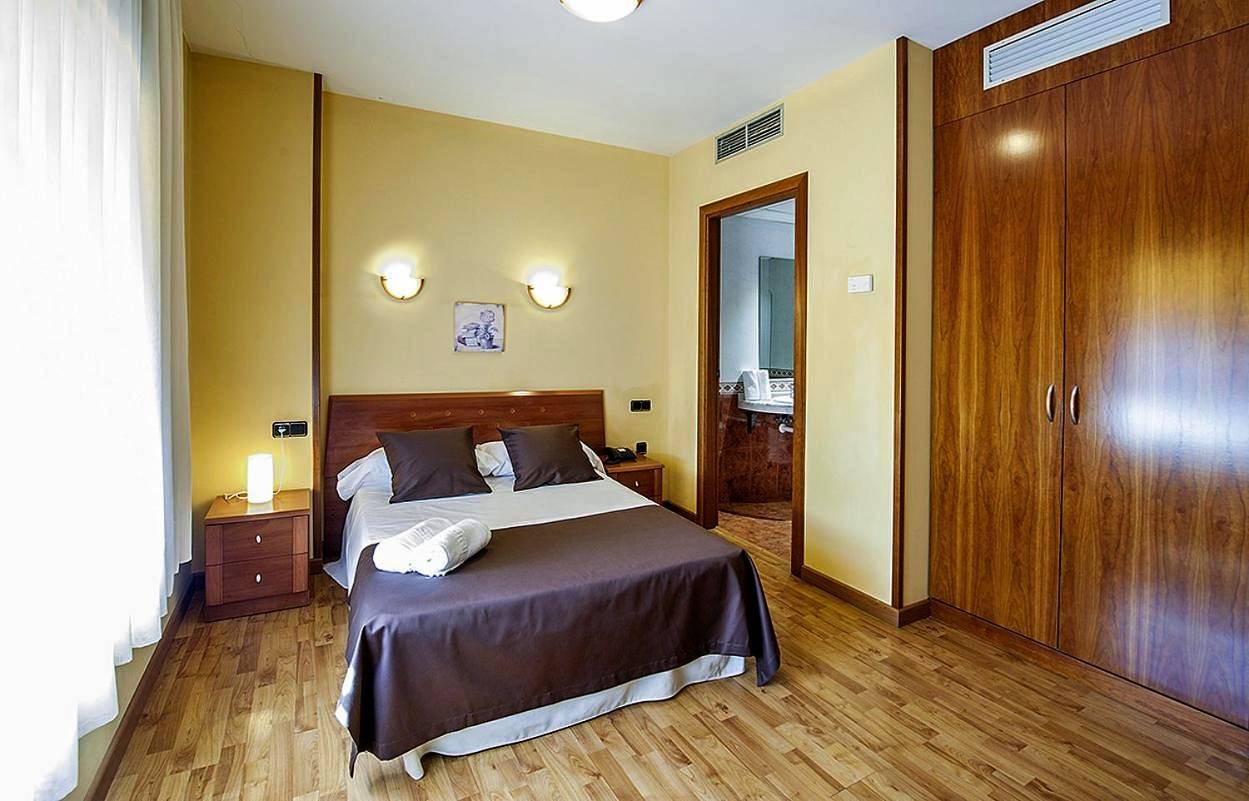 Hotel Ciutat de Tarrega in Tárrega, Costers del Segre