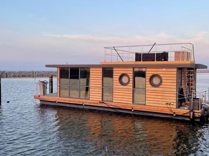 Ferienwohnung für 4 Personen, mit Terrasse und Sauna in Barth
