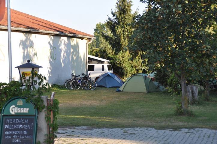 Hütte für 6 Personen, mit Terrasse und Garten in Niederösterreich - 2