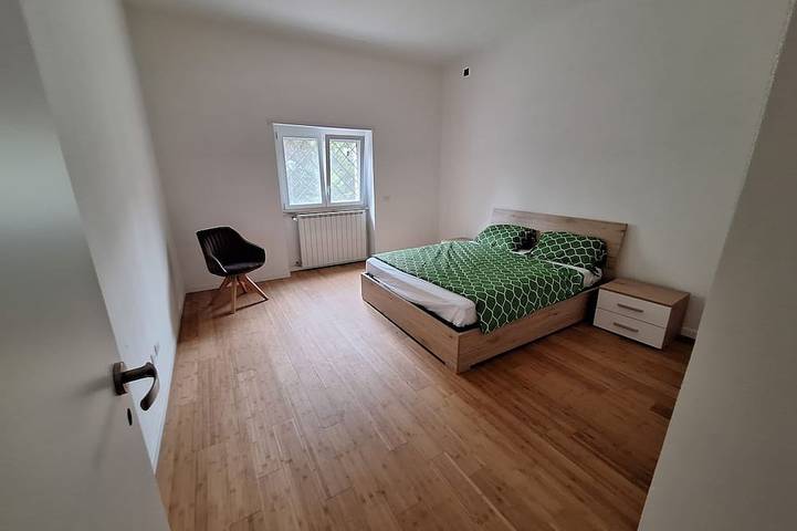 Villa incantevole con piscina idromassaggio e grandi giardini a 5 km da Roma in Sacrofano, Provincia di Roma