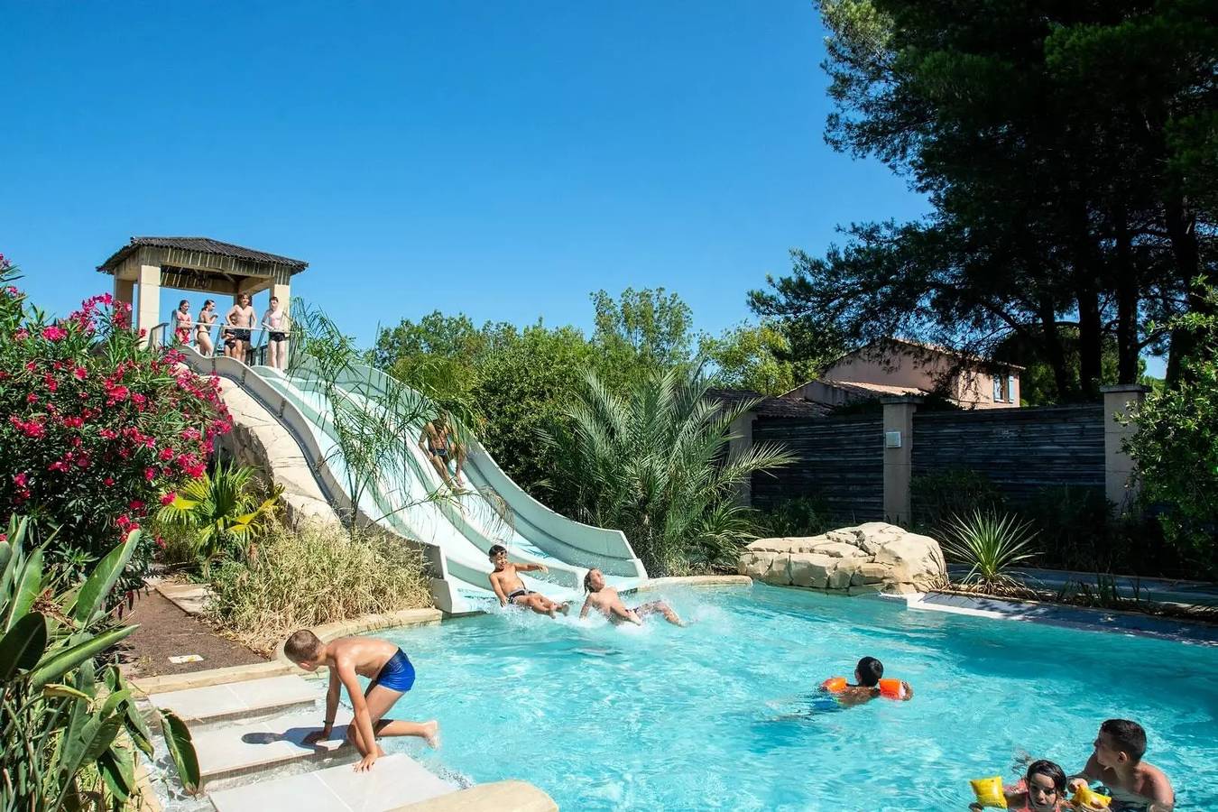 Mobil-Home Safari Classic 3 estancias 4 Personas Clima + Tv in Fayenza, Region de Draguignan