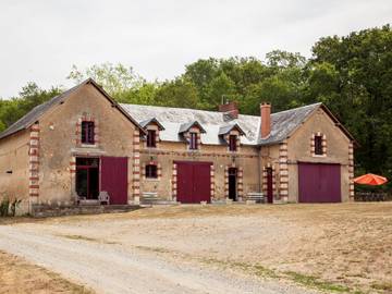 Gîte pour 8 personnes, avec jardin à Arthon