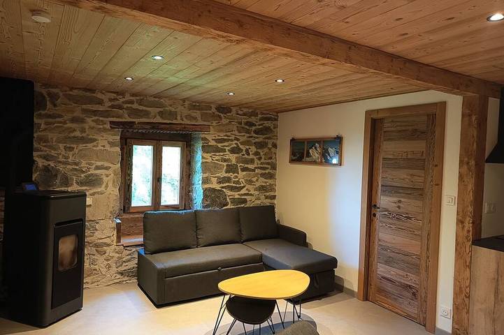 Appartement entier, Mont-Saxonnex au-dessus des nuages in Mont-Saxonnex, Région de Bonneville