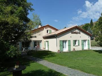 Hôtel pour 2 personnes, avec vue ainsi que terrasse et jardin à Authon