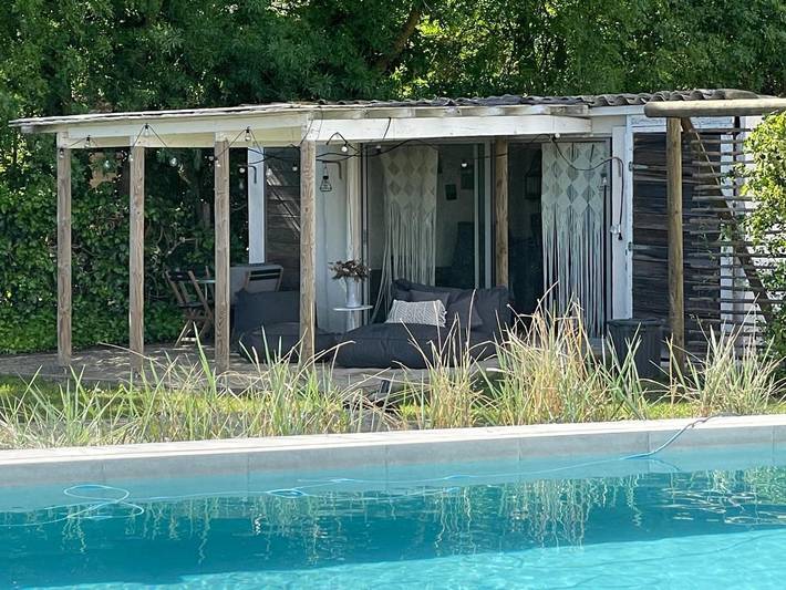 Chambre d’hôte pour 4 personnes, avec jacuzzi ainsi que jardin et piscine dans l' Hérault - 2