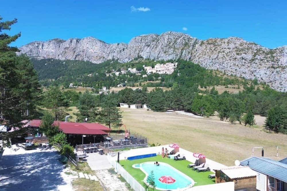 Zecamping 2 étoiles piscine chauffée locatif Tv clim 20m2 2 pers in Saint-Auban, Région de Cannes