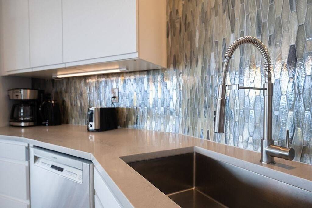 Ganze Wohnung, Stunning architectural Loft with ocean views in Encinitas, San Diego County