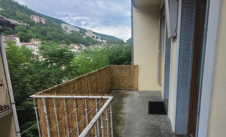 Gîte pour 4 personnes, avec terrasse et vue, animaux acceptés à Saint-Claude (Jura) - 3