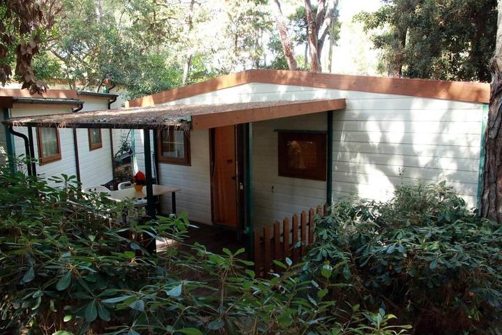 Camping für 2 Personen, mit Terrasse und Garten sowie Kinderpool und Pool in Bibbona - 3