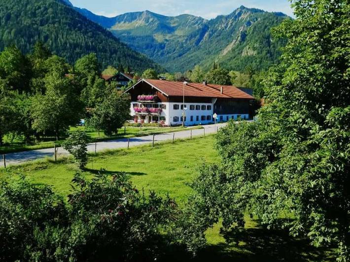 Haus Bamberger - Doppelzimmer 2 in Fischbachau, Spitzingsee