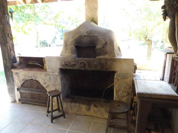 Maison de campagne pour 2 personnes, avec vue et jardin, animaux acceptés à Château-Chervix - 2