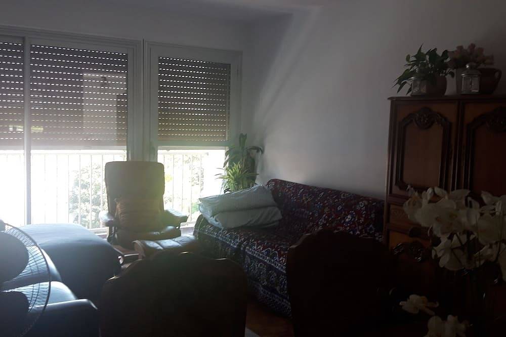 Apartamento entero, Apartment Paris - up to 5 travelers in Le Kremlin-Bicêtre, Valle del Marne