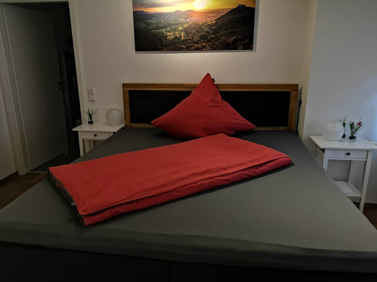 Ganze Ferienwohnung, Ferienwohnung Hogh - Ferienwohnung Hogh, 55qm, Terrasse, 1 Schlafzimmer, max. 4 Personen in Beuren, Albsteig Etappe 9