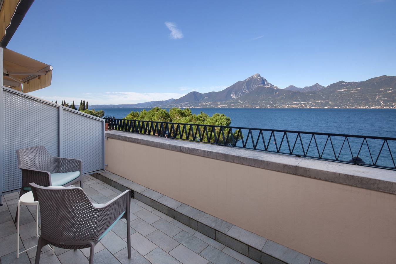 Appartamento intero, Greenery Loft With Lake View in Pai (Lago di Garda), Torri del Benaco