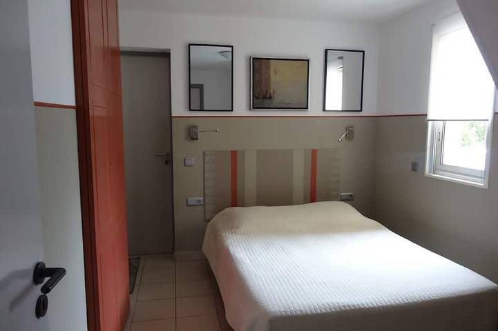 Location de vacances pour 12 personnes, avec jardin à Cadenet - 2