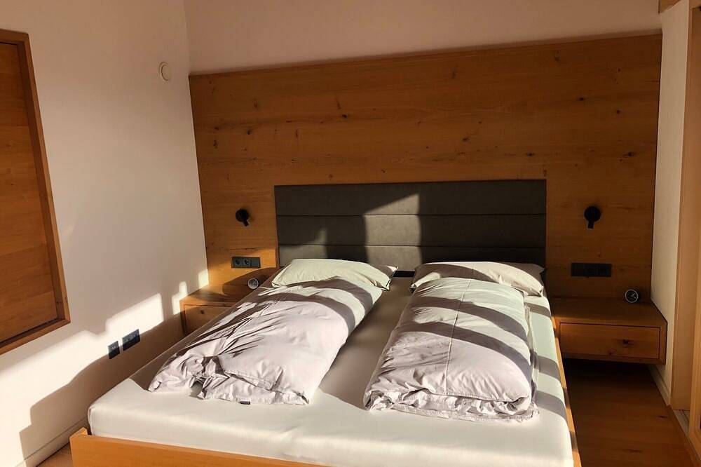 Ganze Wohnung, Penthousewohnung mit Panoramablick in Schnaitsee, Landkreis Traunstein