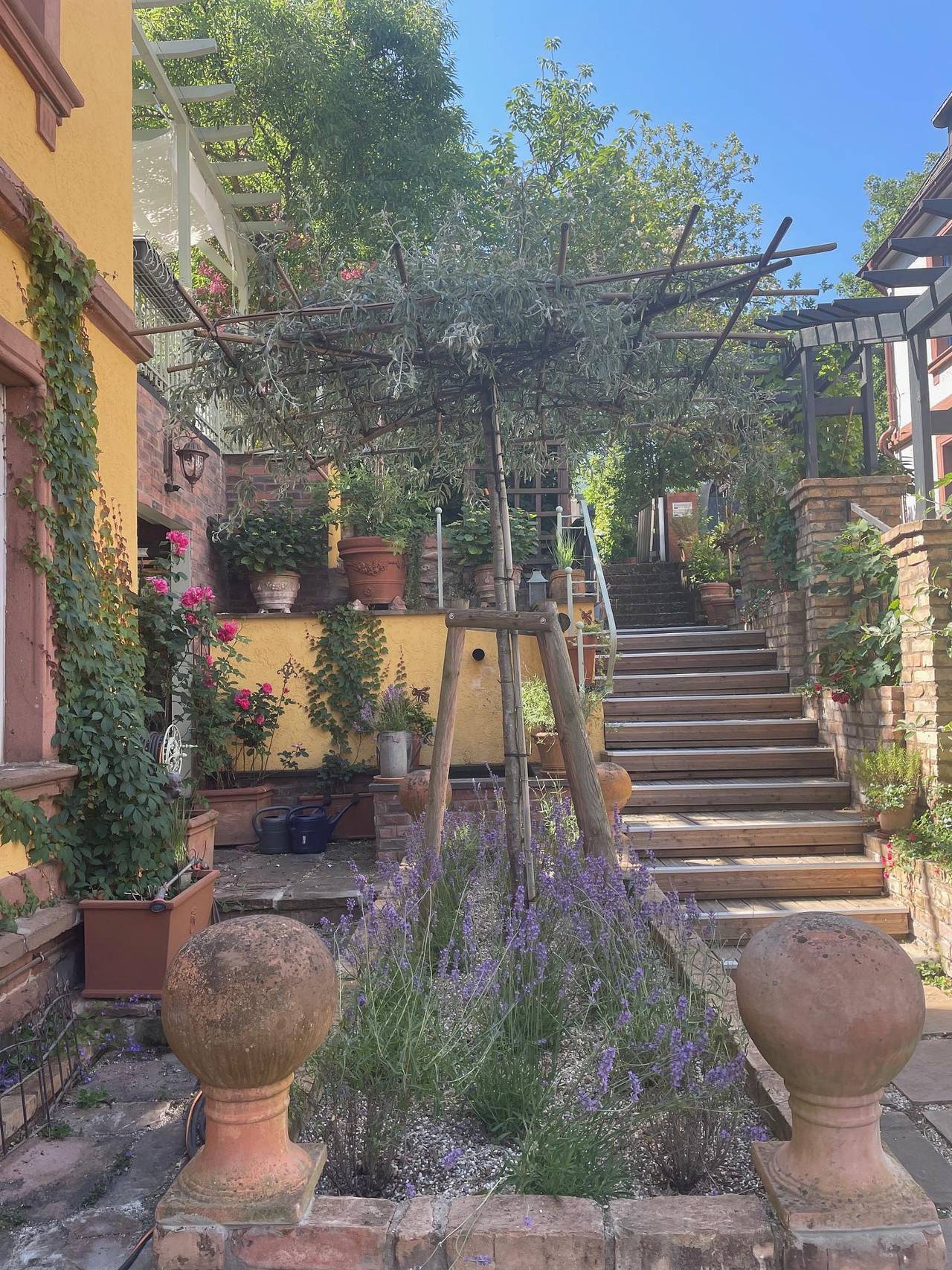 Apartamento vacacional entero, Apartment, separate toilet and shower/bathtub, 2 bed rooms in Neustadt-Stadtmitte, Neustadt an der Weinstraße