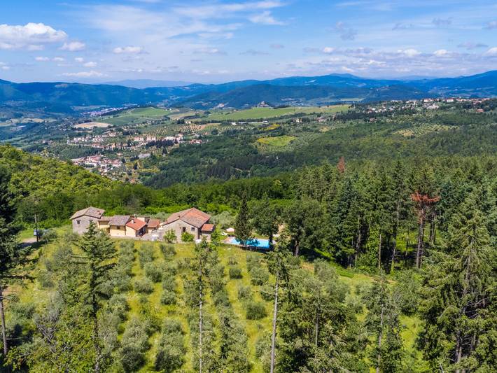 Geheel appartement, Certina 2 in Pelago, Provincie Florence