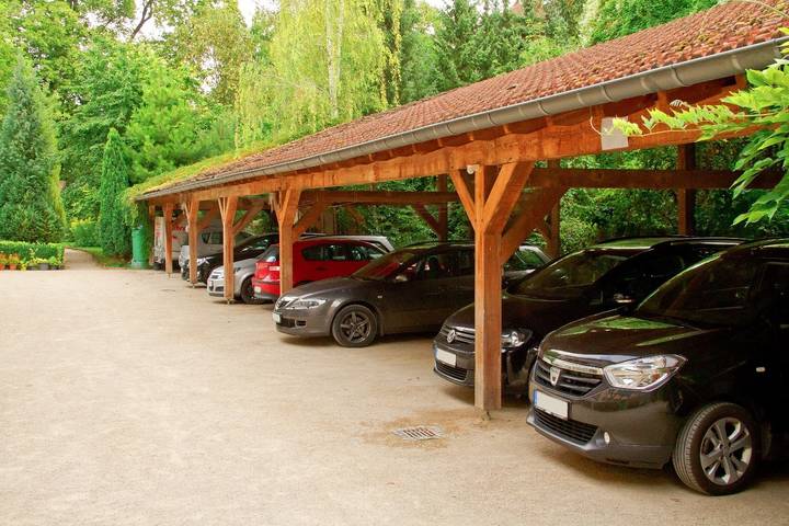 Ganze Ferienwohnung, Bürgermeisterhaus Langensalza - Ferienwohnung mit kombiniertem Wohn-/ Schlafzimmer im Bürgermeisterhaus in Bad Langensalza, Unstrut-Hainich-Kreis