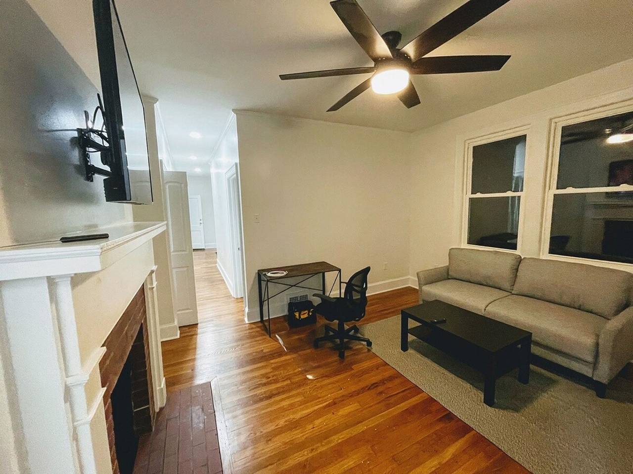 Ganze Wohnung, Renovated 1 bedroom in Forest Hills - A in Durham (NC), Durham County (USA)