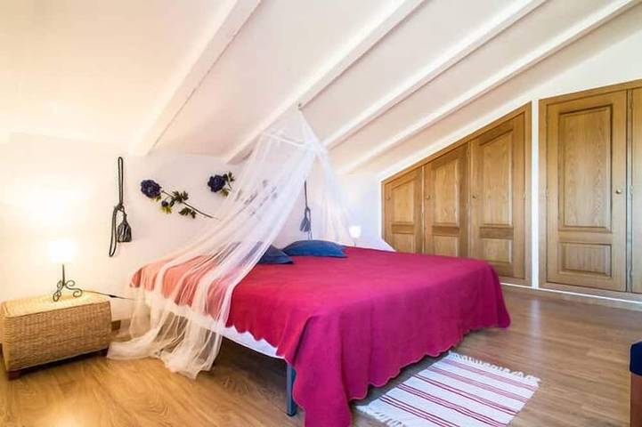 Villa très calme, vue imprenable, idéal pour les familles, de plaisir et de détente. in São João da Ribeira e Ribeira de São João, District de Santarém