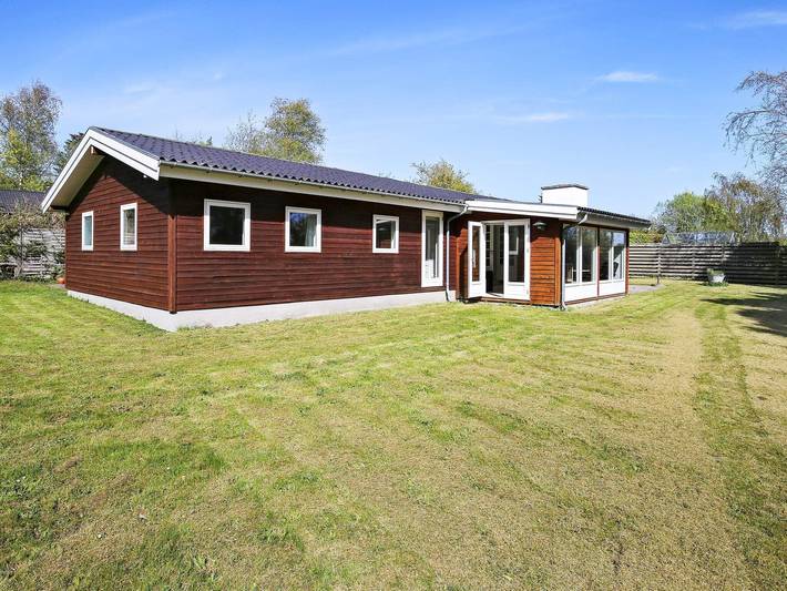 Hus för 6 Personer, med Terass och Trädgård i Gilleleje
