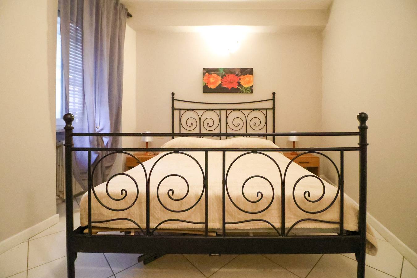 Entire apartment, Casa San Giovanni By Case al Lago in Desenzano del Garda, Garda Mountains