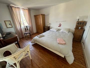 Chambre D’hôte pour 4 Personnes dans Saint-Sauveur-de-la-Mer, Côte Fleurie, Photo 1
