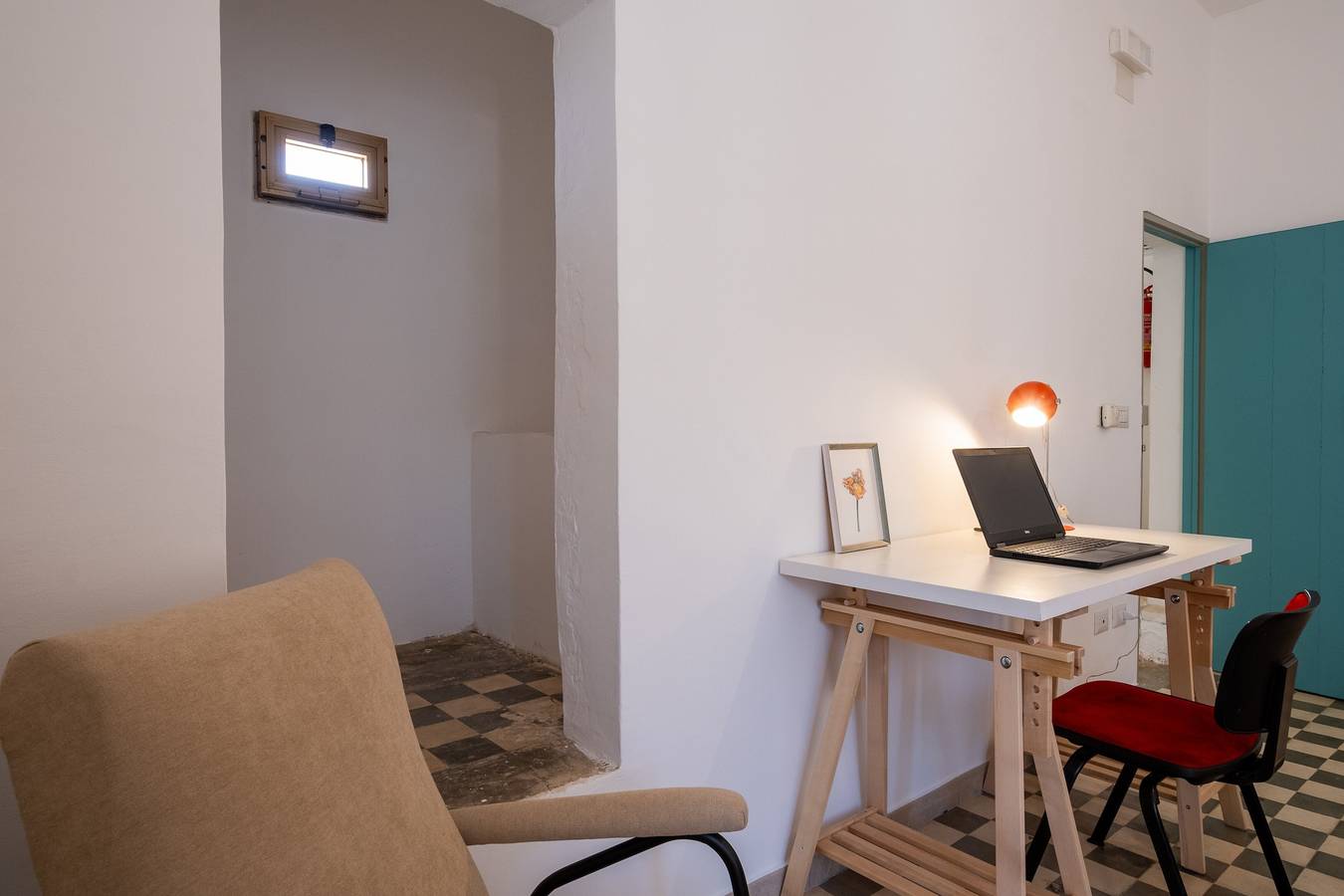 Appartamento intero, Appartamento 'A Casa Di Legnointesta - Apt 1' con terrazza condivisa, Wi-Fi e aria condizionata in Nardò, Nardò (comune)