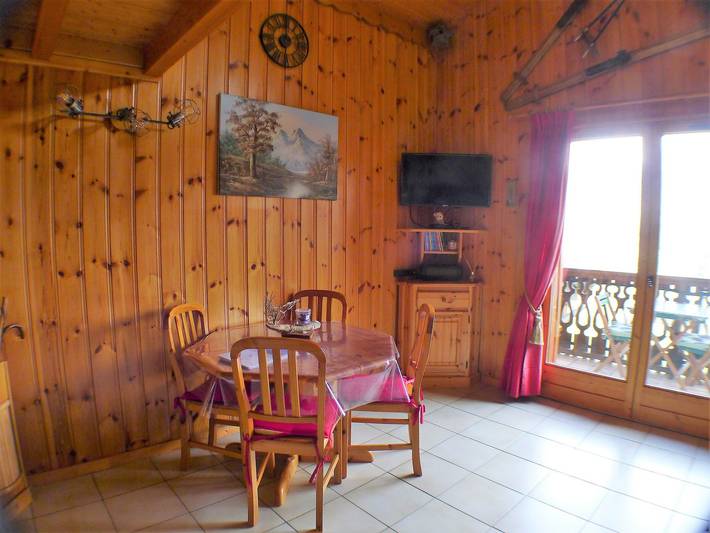 Gîte pour 6 personnes, avec balcon à Morillon - 4