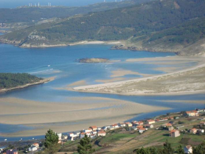Casa rural para 4 personas, con Terraza además de Jardín y Vistas en Costa da Morte