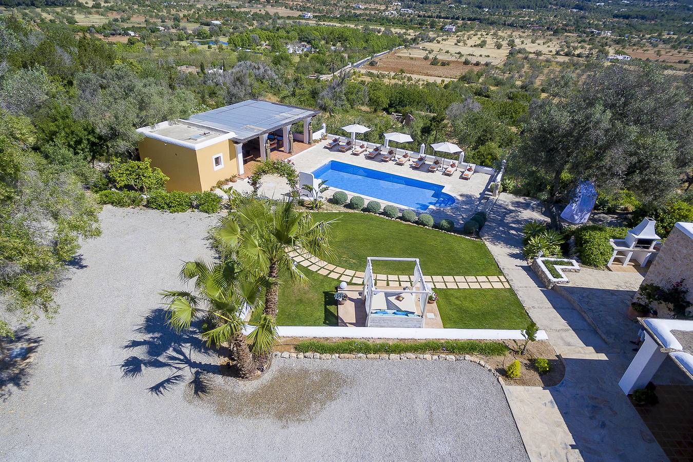 Villa 'Xumeu Den March' with Mountain View, Wi-Fi and Air Conditioning in Santa Eulària des Riu, East Ibiza