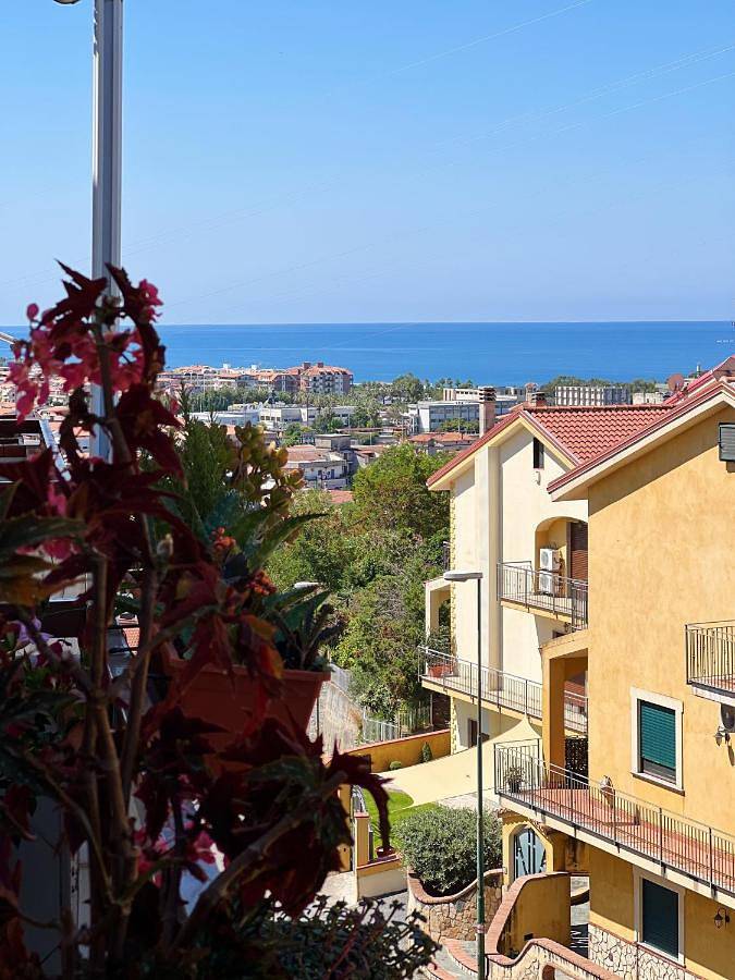 Ferienwohnung für 6 Personen, mit Balkon und Ausblick - 1