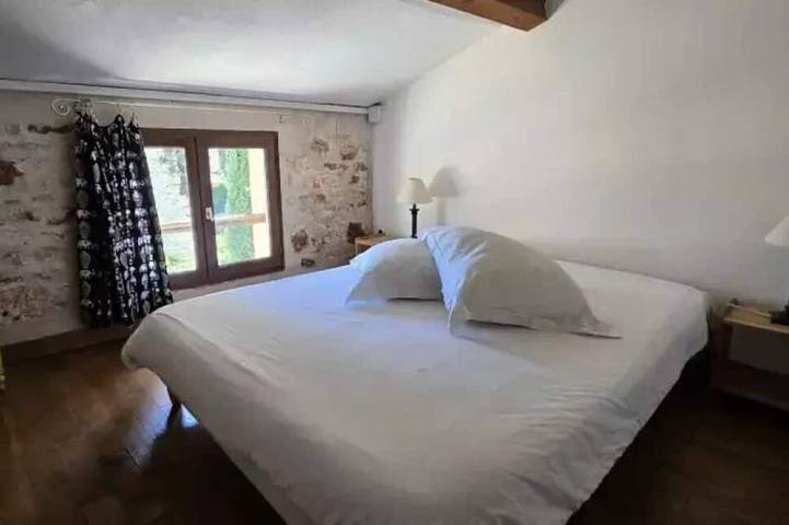 Location de vacances pour 6 personnes, animaux acceptés à Saint-Laurent-du-Verdon - 3