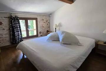 Location De Vacances pour 6 Personnes dans Saint-Laurent-du-Verdon, Gorges du Verdon, Photo 2
