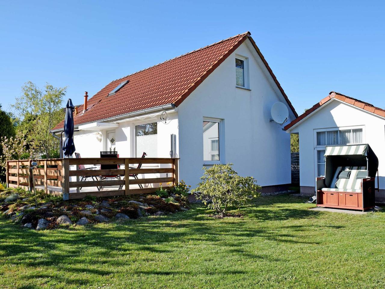 Ganze Ferienwohnung, Ferienhaus an der Granitz in Serams, Zirkow
