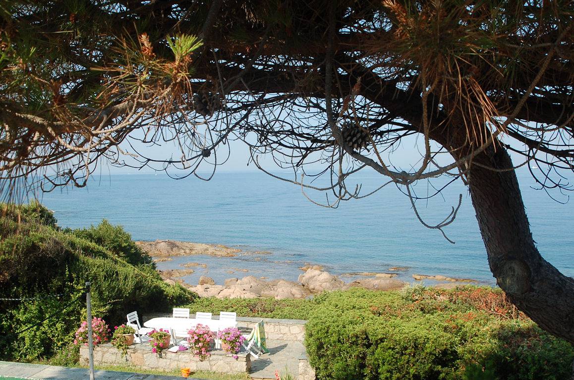 Villa les pieds dans l'eau sur le Golfe d'Ajaccio in Porticcio, Grosseto-Prugna