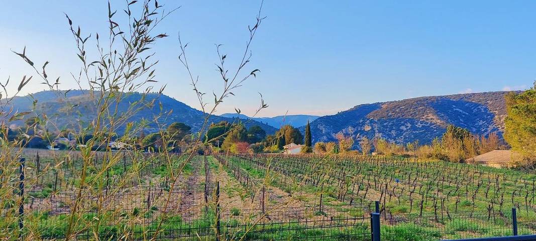 Location de vacances pour 2 personnes, avec jardin et vue à Saint-Jean-de-Fos - 4