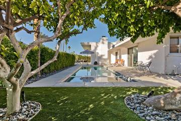 Glamping for 6 Guests in Palm Springs, Coachella Valley, Picture 2