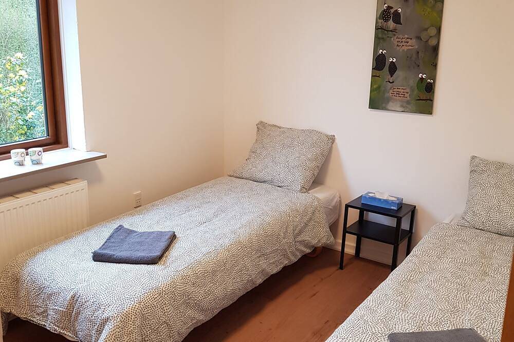 Central Holiday Home in Billund 5 bdr - 500 m to Lego House in Billund, Billundregionen