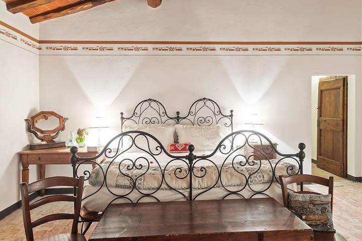 Villa in Lombardia vicino al fiume Po in Stagno Lombardo, Provincia di Cremona