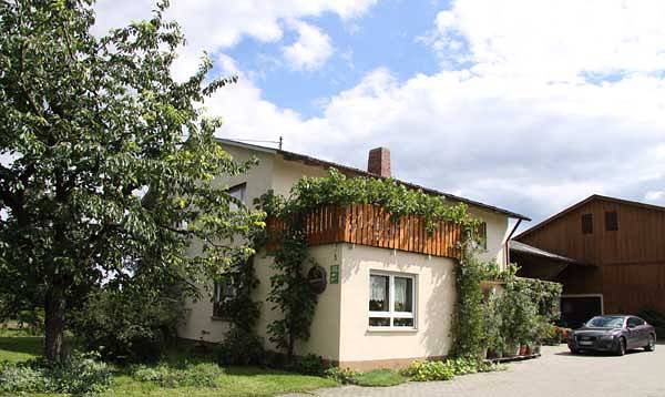 Ganze Ferienwohnung, Fürhäupterhof - Fürhäupterhof, 89 qm, 1-4 Personen in Ihringen am Kaiserstuhl, Kaiserstuhl