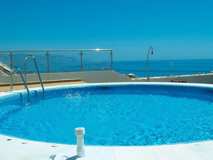 Ferienwohnung für 4 Personen, mit Terrasse und Meerblick sowie Pool, mit Haustier in Nerja - 4