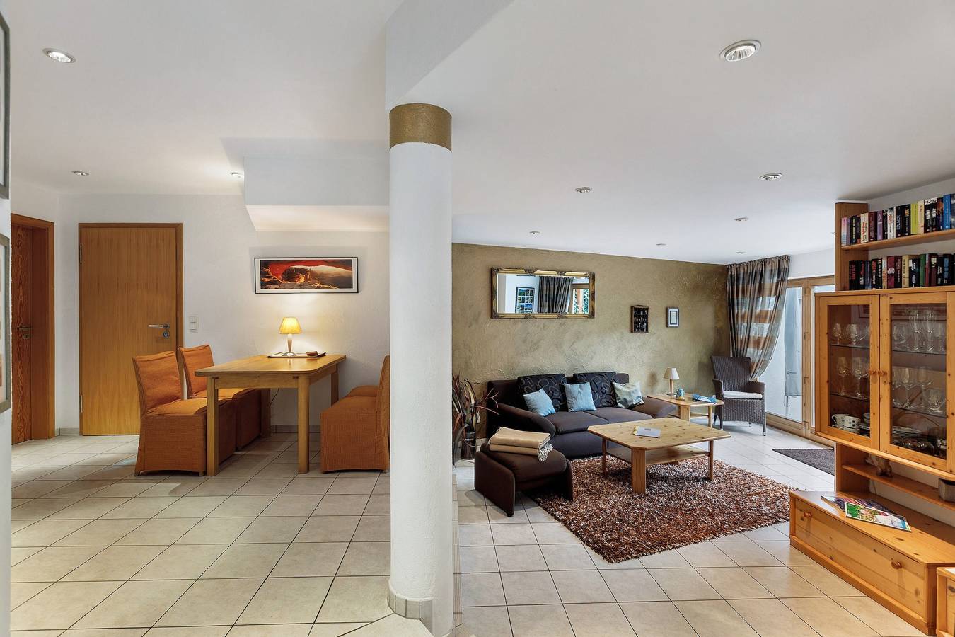 Entire apartment, Apartment 'Würtenberger 68 Qm' with Private Terrace, Private Garden and Wi-Fi in Öhningen, Untersee