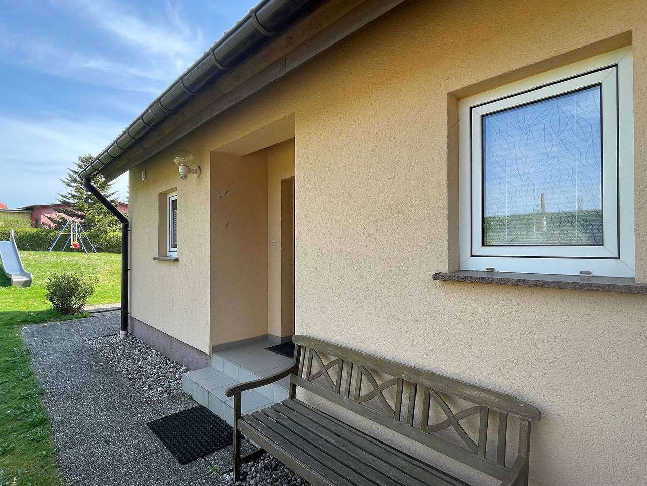 Ganze Ferienwohnung, Hagen -  Landferienhaus Sonnenblume / Asm - Fh Sonnenblume - Fewo groß in Hagen Auf Rügen, Lohme