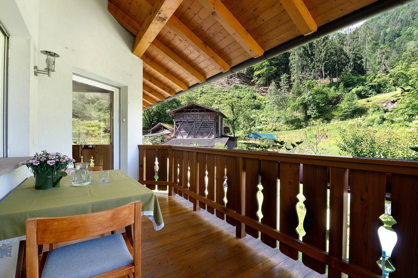Entire apartment, Apartment 'Oberbodnerhof' with Mountain View, Private Terrace and Wi-Fi in Deutschnofen, Val d’Ega