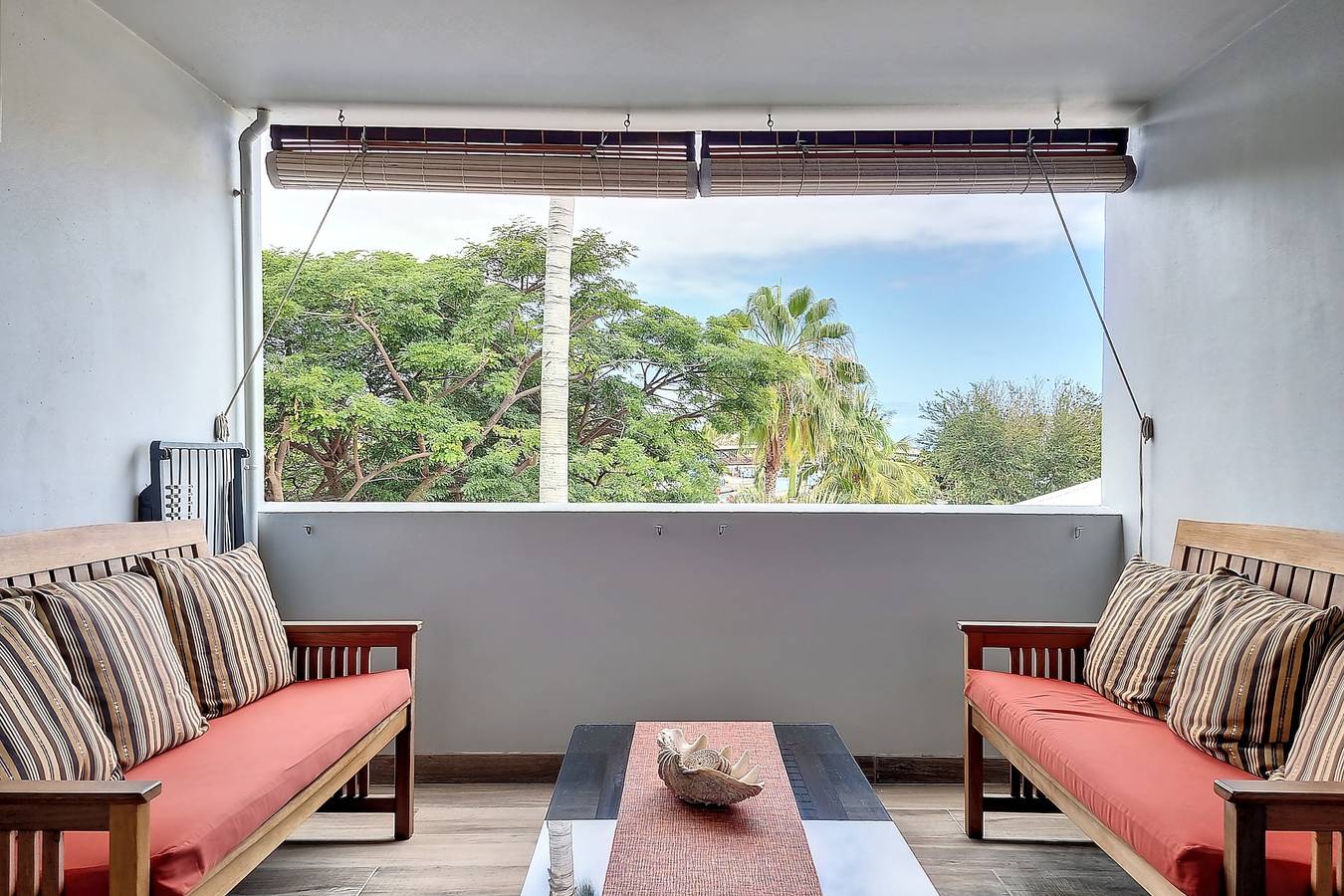 Ganze Wohnung, Ferienwohnung für 4 Personen mit Balkon in Saint-Gilles les Bains, Saint-Paul