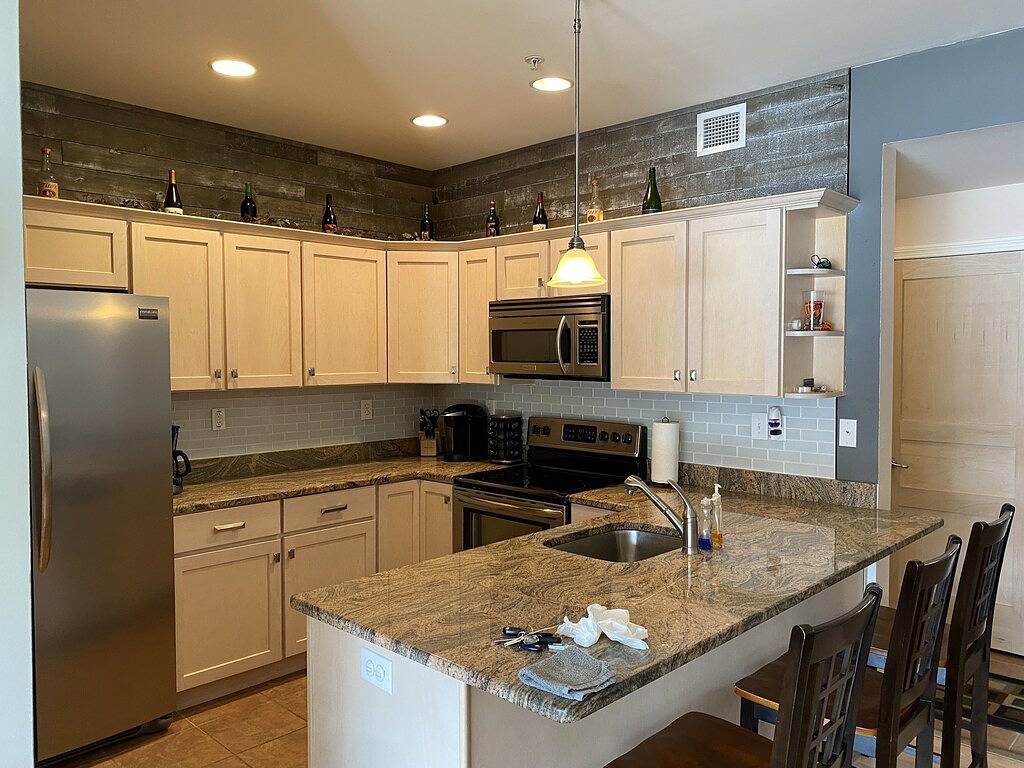 Ganze Wohnung, Auf der Suche nach einer längerfristigen Wintervermietung - Wunderschöne Aussicht am Seeufer / im Skigebiet in Hickory Run State Park